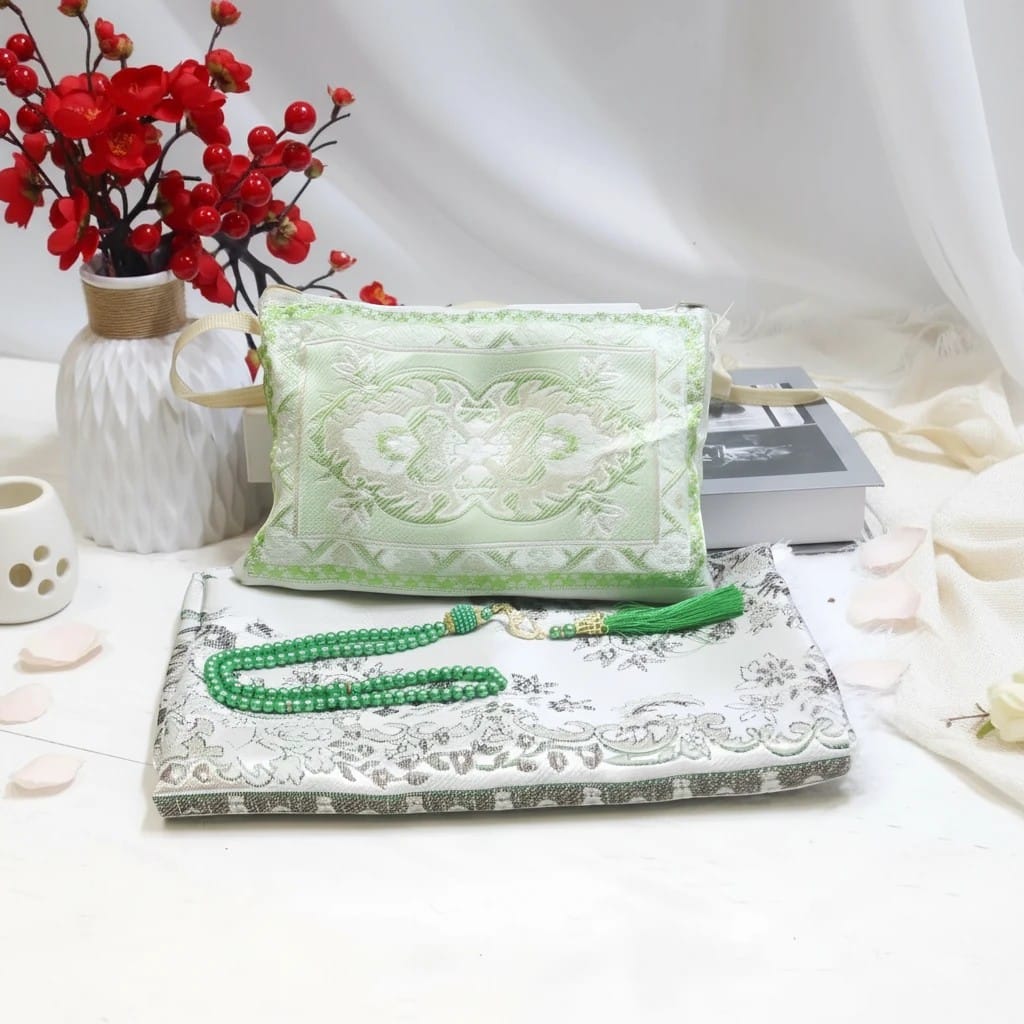 Tapis de Prière Voyage Coffret avec Chapelet 3 Pièces | SalatNoor